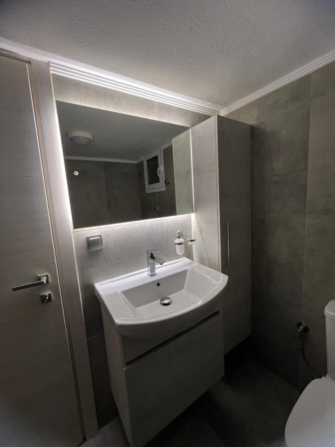 Serres City Center Modern Apartment Luaran gambar