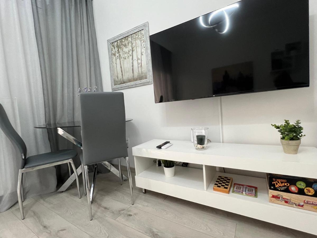Serres City Center Modern Apartment Luaran gambar
